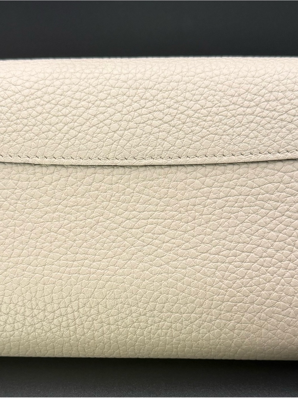 Louis Vuitton Cream Leather Flap Clutch with Gold LV Emblem - Picture 13 of 13